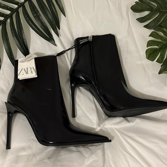 Zara Shoes - Zara brand new ankle boots
